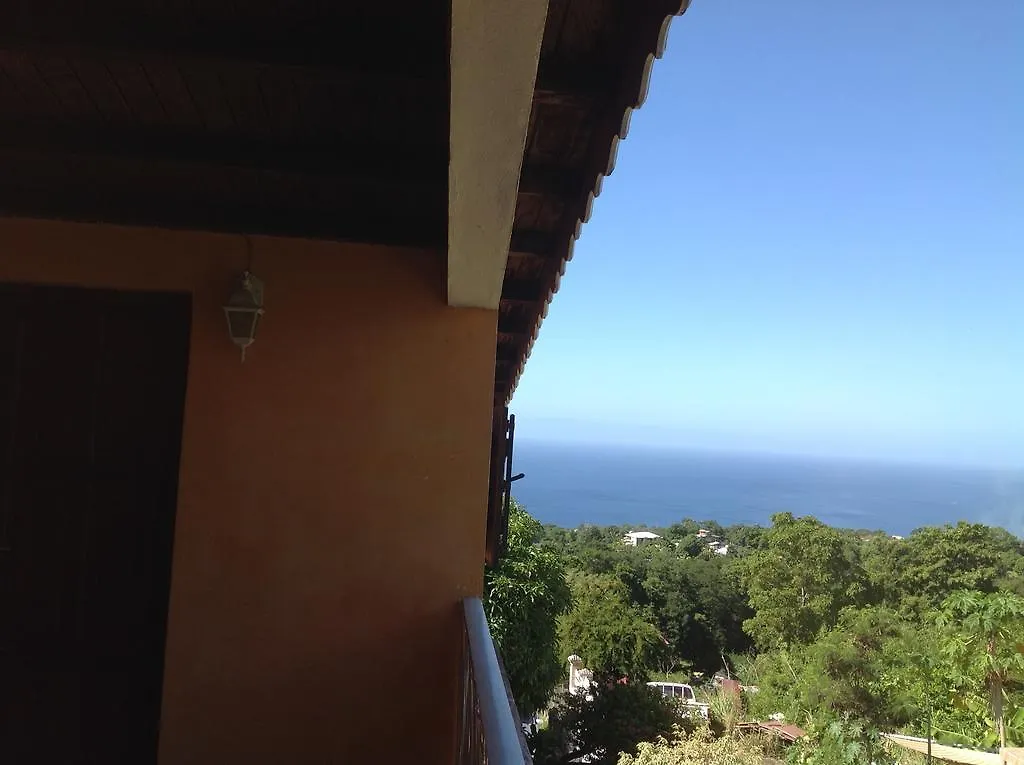 Villa des îles Basse-Terre 0*,